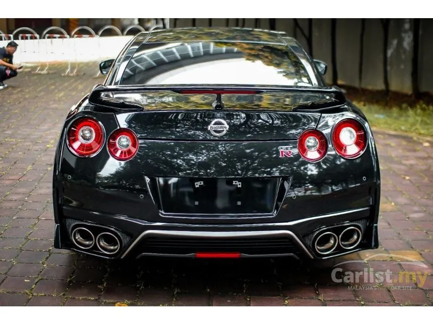 2020 Nissan GT-R Recaro Coupe
