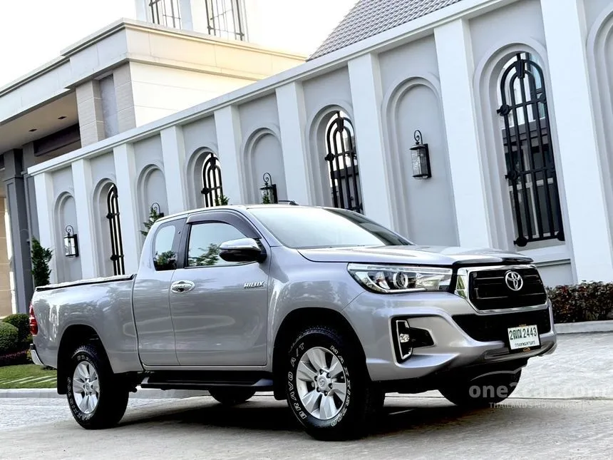 2018 Toyota HILUX REVO E Plus Prerunner Smart Cab Pickup