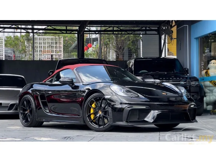 2022 Porsche 718 Spyder Convertible