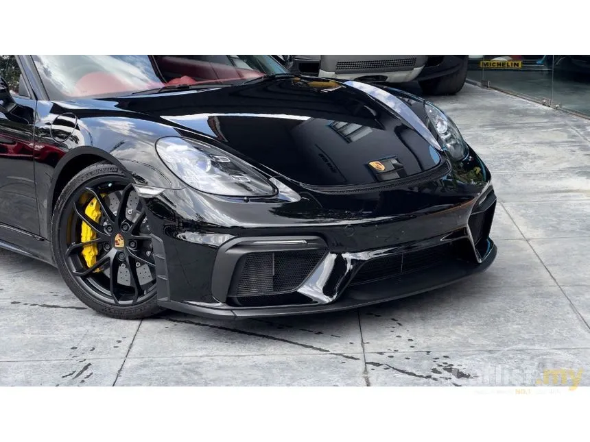 2022 Porsche 718 Spyder Convertible