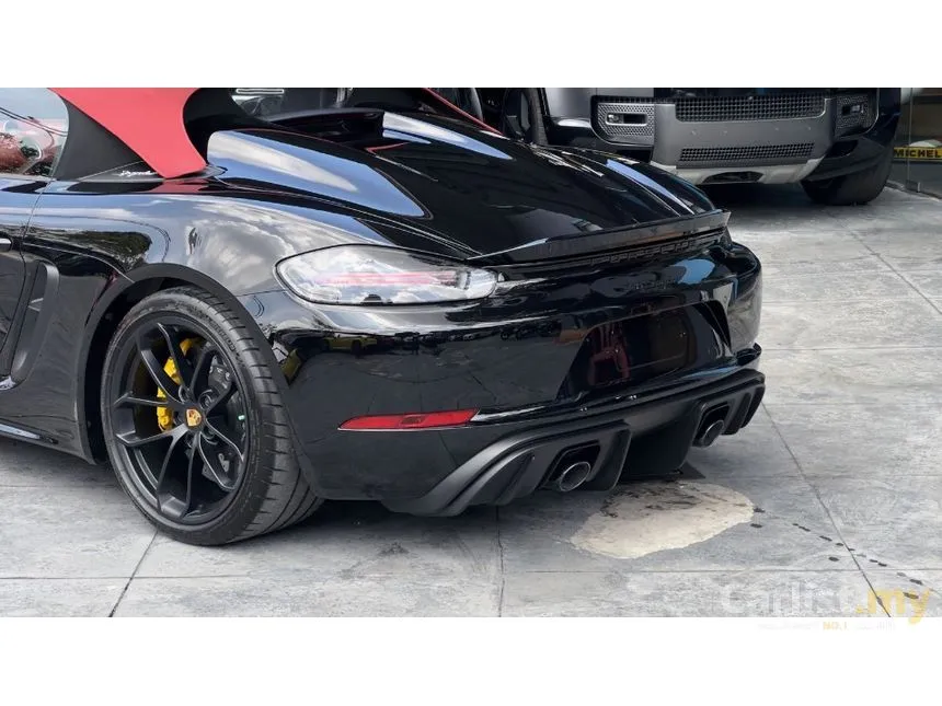 2022 Porsche 718 Spyder Convertible