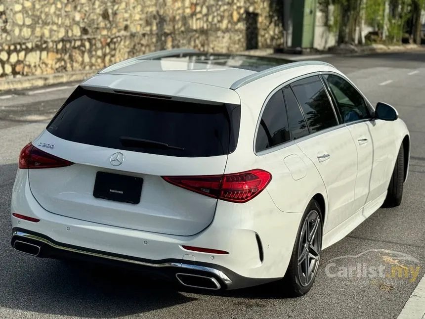 2022 Mercedes-Benz C200 AMG Line Sedan