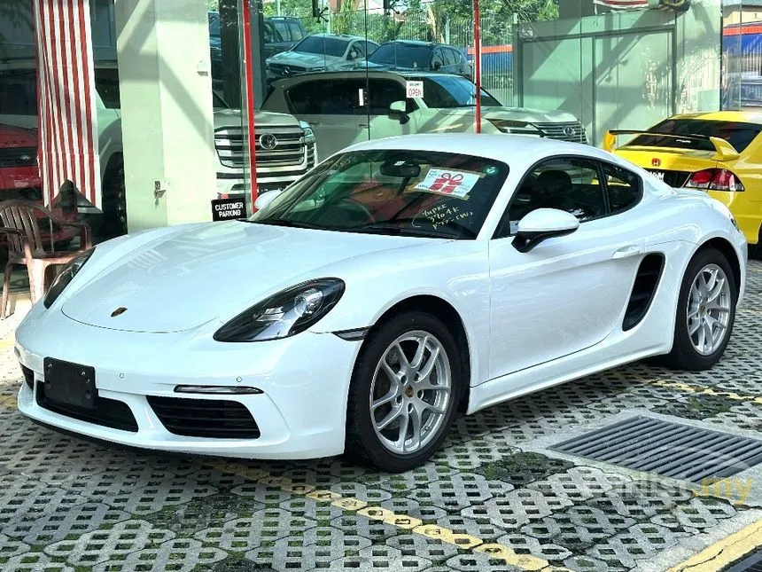 2022 Porsche 718 Cayman Coupe