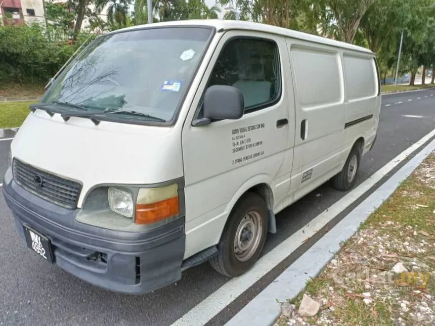 2004 Toyota Hiace Panel Van