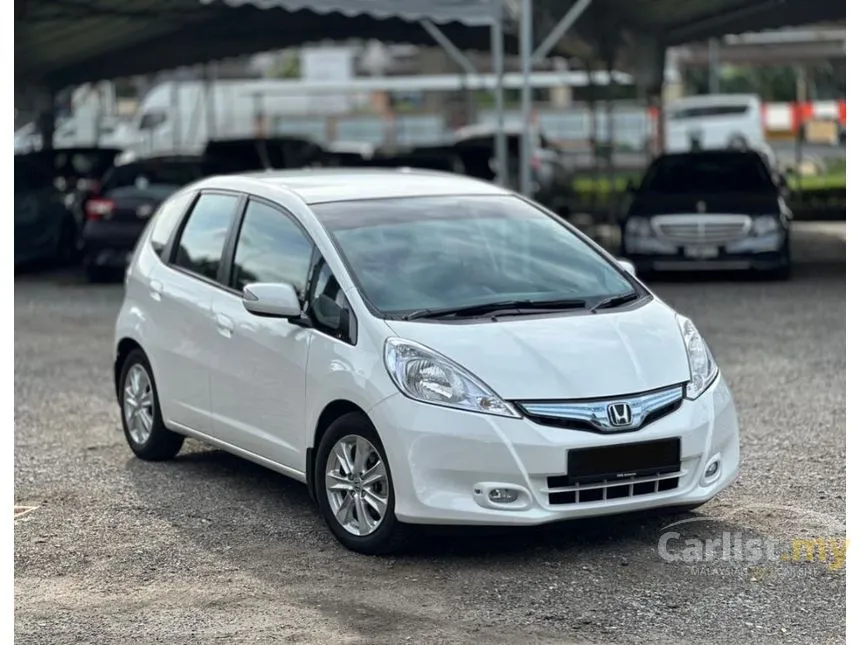 2013 Honda Jazz Hybrid Hatchback