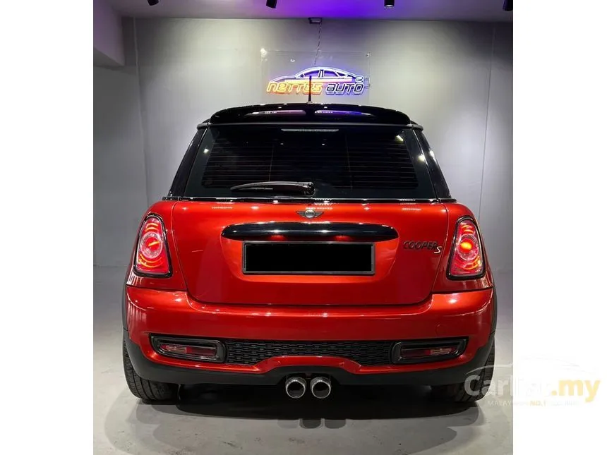 2013 MINI Cooper S Hatchback