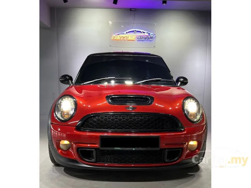 2013 MINI Cooper S Hatchback