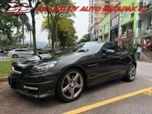 2011 Mercedes-Benz SLK200 1.8 AMG Sport Convertible, Tiptop Condition, Nego Till Letgo, Cash Only