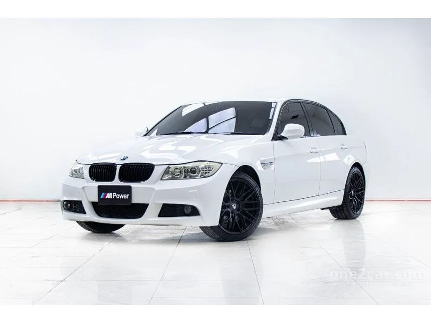 2013 BMW 318i Sedan