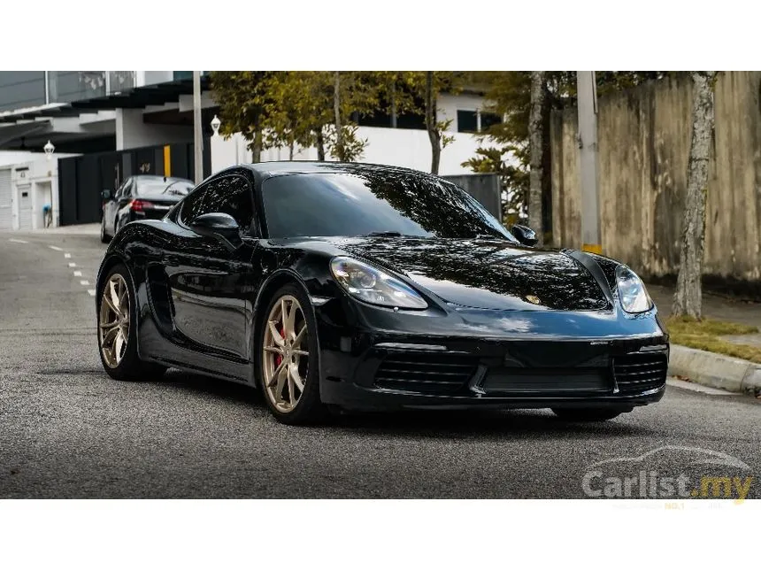 2019 Porsche 718 Cayman Coupe