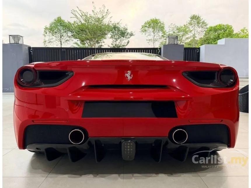 2017 Ferrari 488 GTB Coupe
