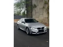 2016 BMW 320i 2.0 Sport Line Sedan