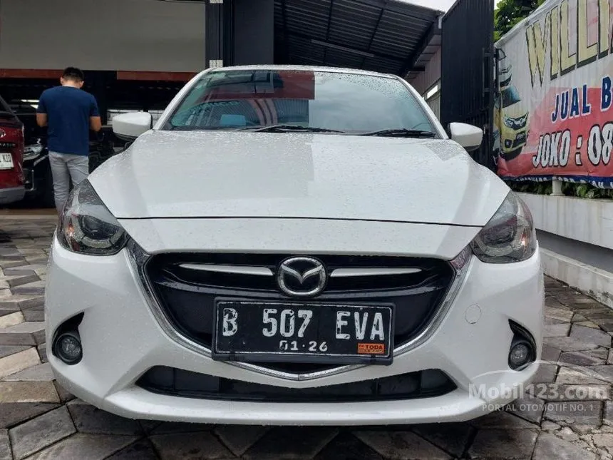 Jual Mobil Mazda 2 2016 GT 1.5 di Jawa Barat Automatic Hatchback Putih Rp 168.000.000