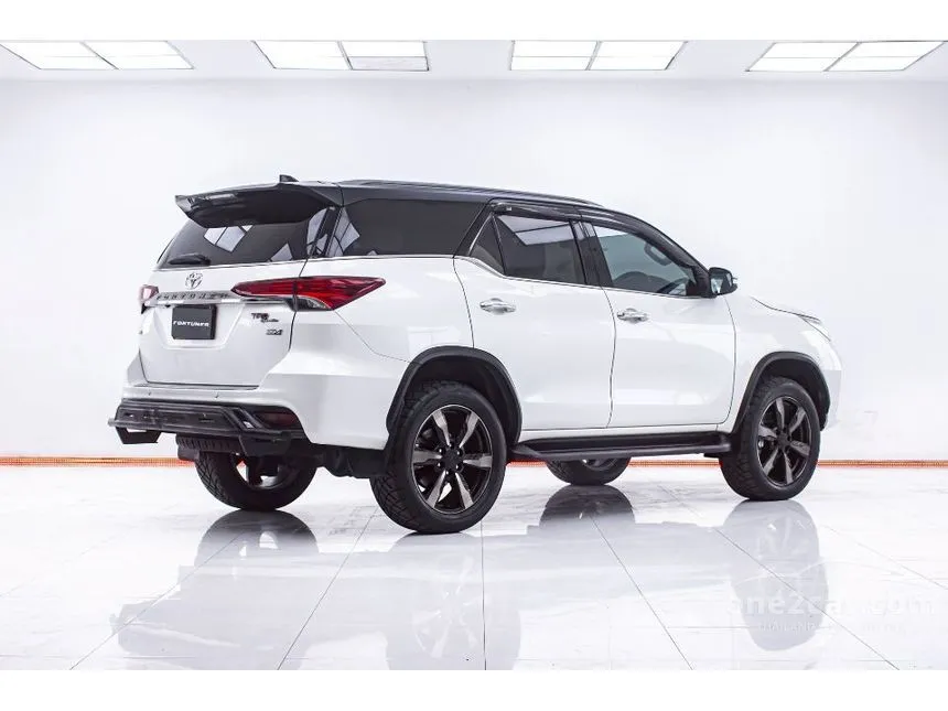 2016 Toyota FORTUNER TRD Sportivo (White+Backtop) SUV