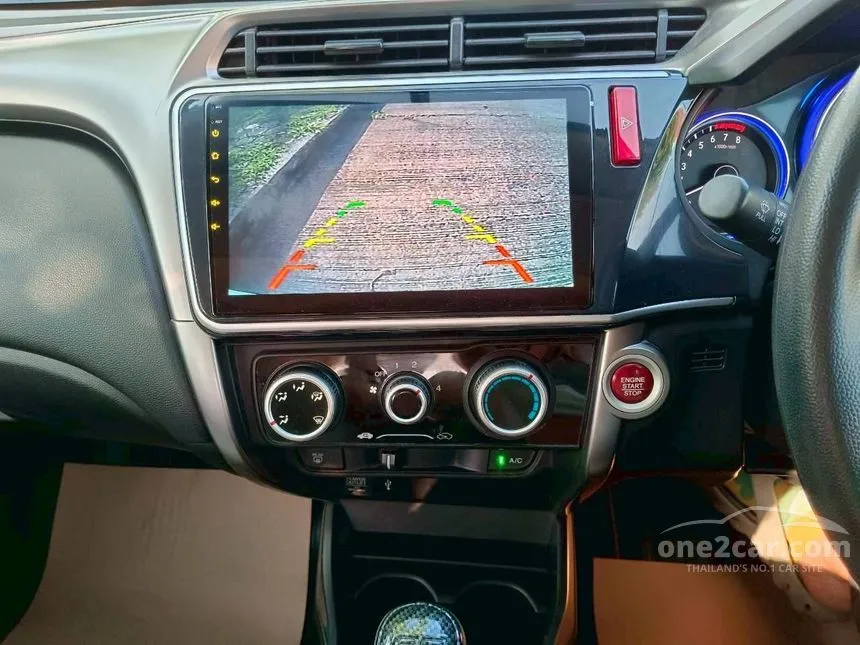 2016 Honda City V Sedan
