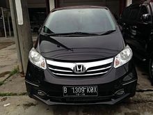 Honda Freed 1.5 E PSD 2013 AT black good condition , full oriinil , GRESS