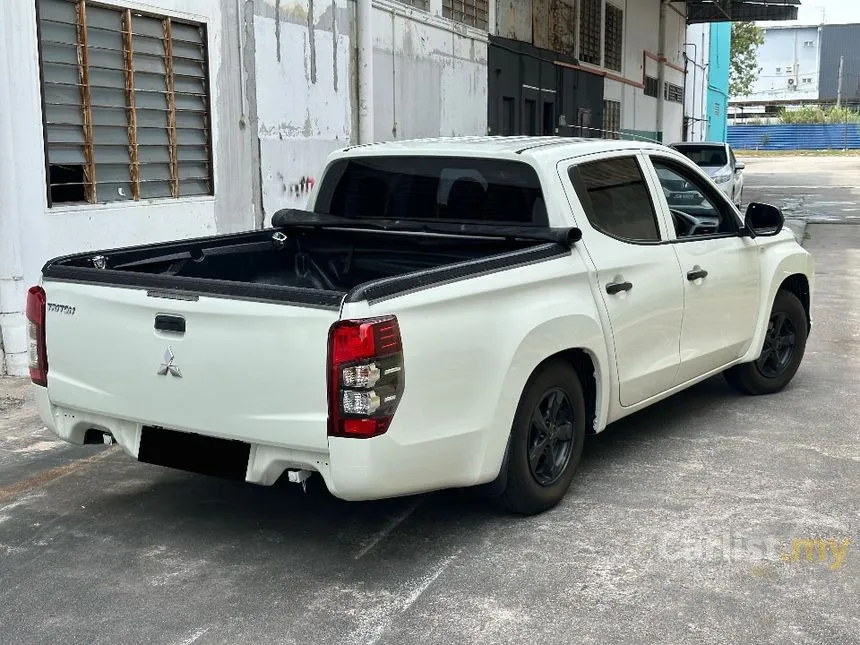 2022 Mitsubishi Triton Quest Dual Cab 4X2 Pickup