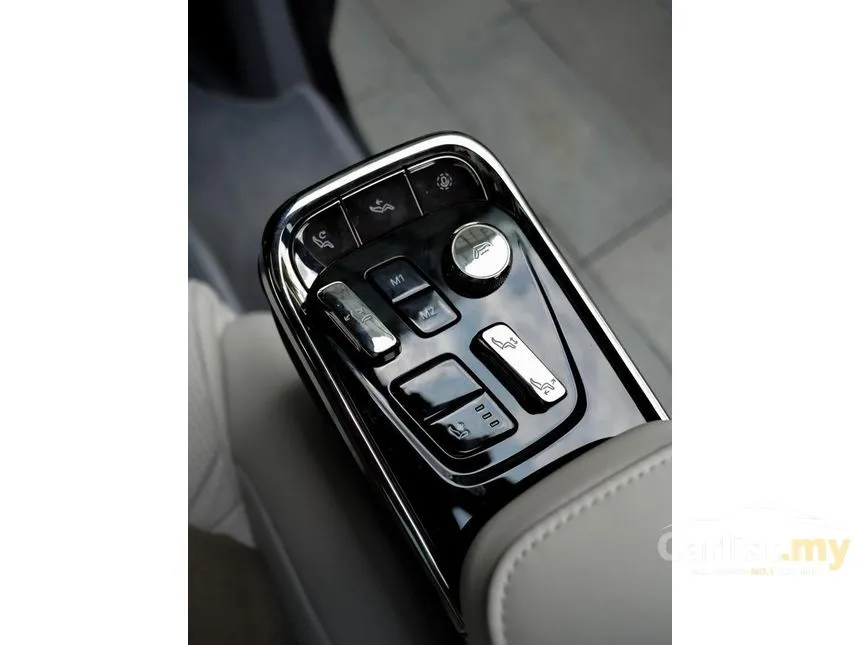 2025 Zeekr 009 Ultra-Luxury MPV