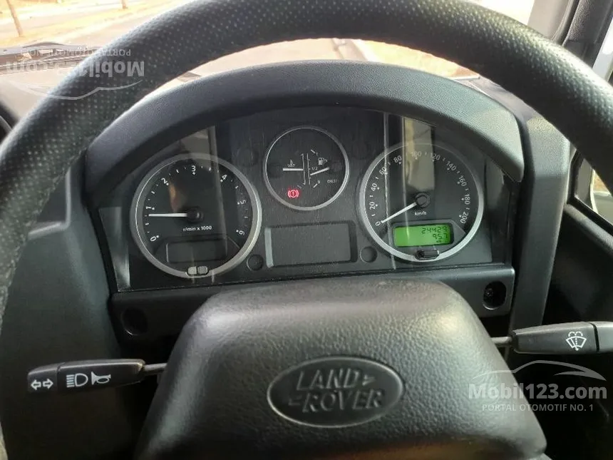 2013 Land Rover Defender 110 SUV