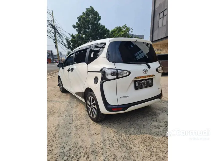 2016 Toyota Sienta V MPV