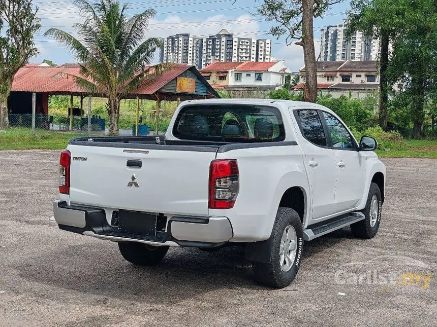 2022 Mitsubishi Triton VGT Dual Cab 4X4 Pickup