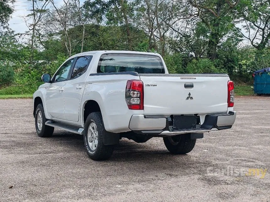 2022 Mitsubishi Triton VGT Dual Cab 4X4 Pickup