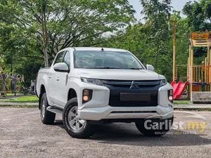 2022 Mitsubishi Triton 2.4 VGT Dual Cab 4X4 Pickup
