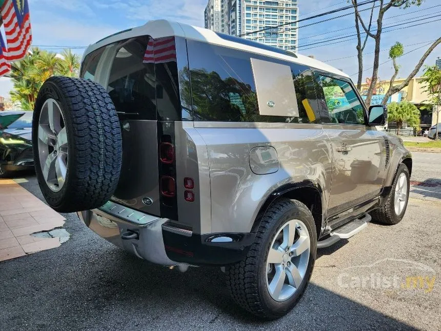 2022 Land Rover Defender 90 P300 SUV