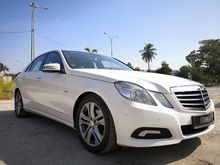 2010 Mercedes-Benz E250 W212 1.8L (A) Sedan Local Spec Push Start Sunroof/Moonroof Power Boot