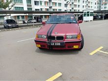 1999 BMW 325i 2.5 Sedan