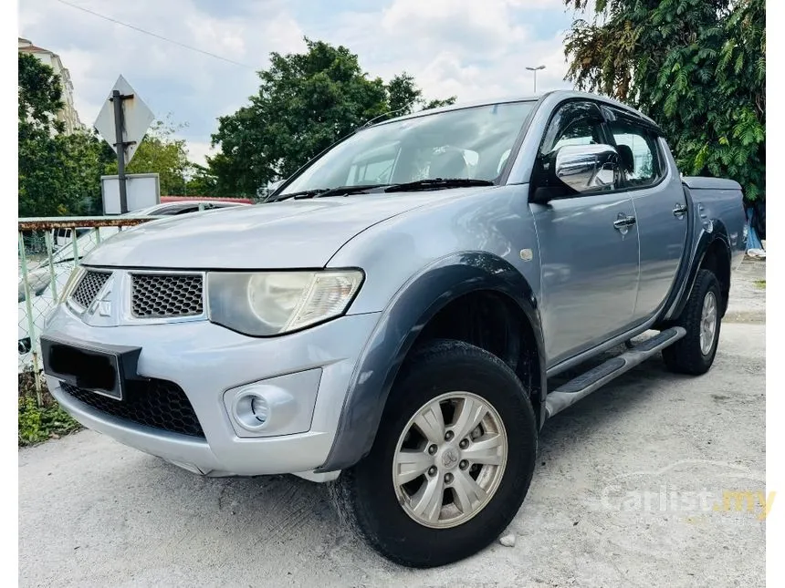 2012 Mitsubishi Triton Dual Cab 4X4 Pickup