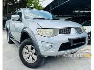 2012 Mitsubishi Triton 2.5 Dual Cab 4X4 Pickup