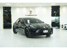 2022 TESLA Model 3 0.0 Standard Range + Sedan