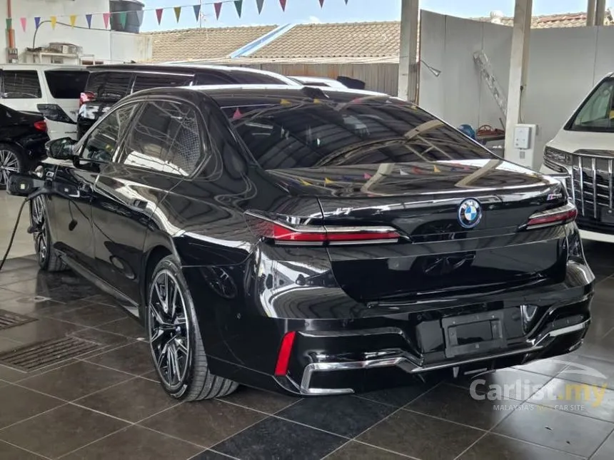 2024 BMW i7 xDrive60 M Sport Sedan