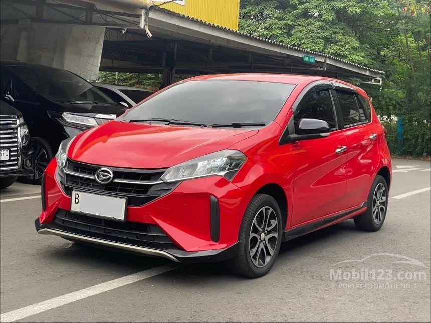 2022 Daihatsu Sirion R Hatchback