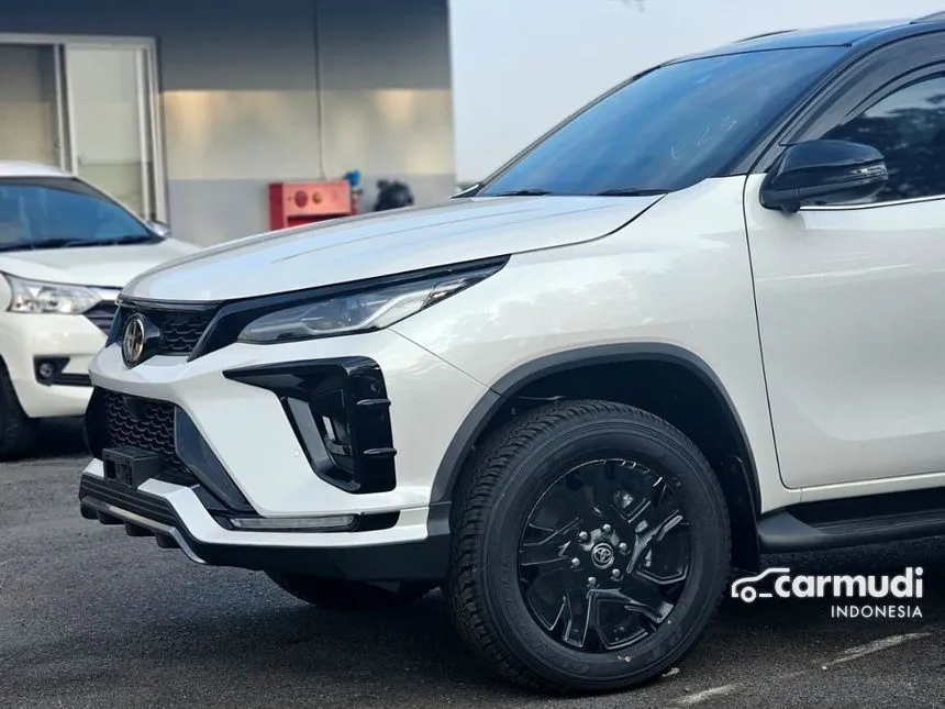 2025 Toyota Fortuner VRZ TSS GR Parts Aero Package (Two Tone) (Premium  SUV