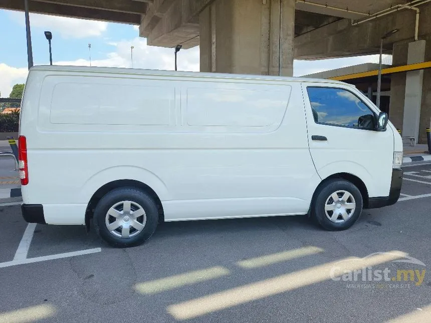 2009 Toyota Hiace Panel Van Van