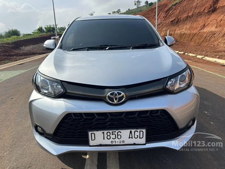 Jual Mobil Toyota Avanza 2017 Veloz 1.5 di Jawa Barat Manual MPV Silver Rp 165.000.000