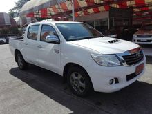 2013 Toyota Hilux Vigo 3.0 CHAMP DOUBLE CAB (ปี 11-15) G Pickup AT