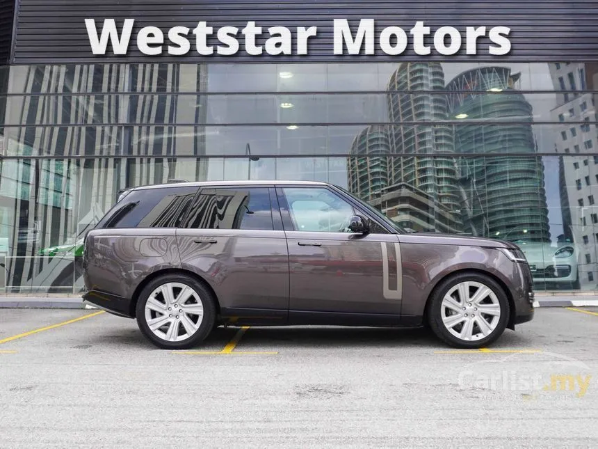 2022 Land Rover Range Rover D350 Autobiography SUV