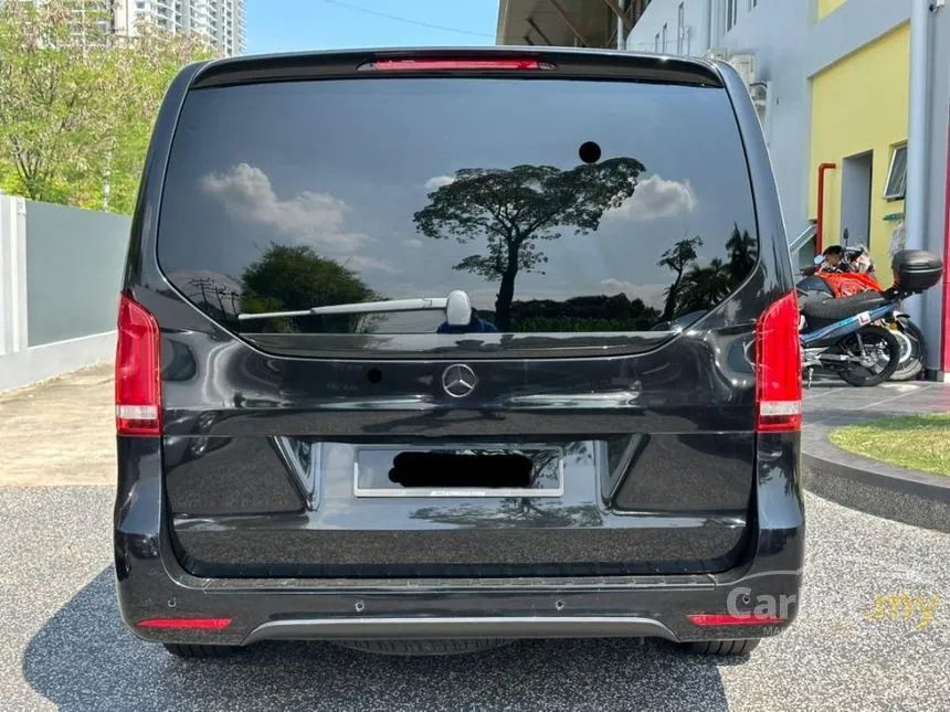 2019 Mercedes-Benz V300 D Exclusive MPV