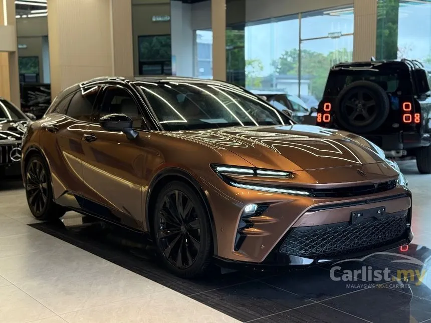 2024 Toyota Crown Sport Z PHEV SUV
