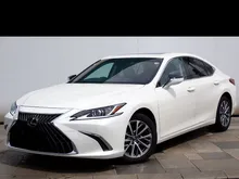 2023 UNREGISTER Lexus ES 250 2.5 Luxury Sedan Moonroof  Lexus Safety System Plus  Non-Smoking Car  (Incoming) Open for booking