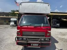 2003 Daihatsu Delta 2.8 V58 Box Van Lorry