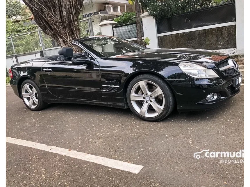 2011 Mercedes-Benz SL300 Convertible