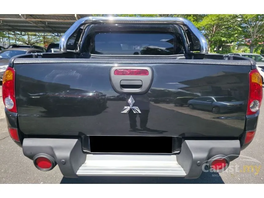 2007 Mitsubishi Triton Dual Cab 4X4 Pickup