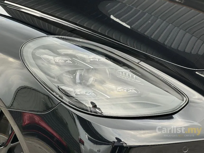 2021 Porsche Panamera Hatchback