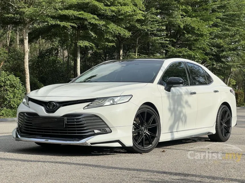 2019 Toyota Camry V Sedan