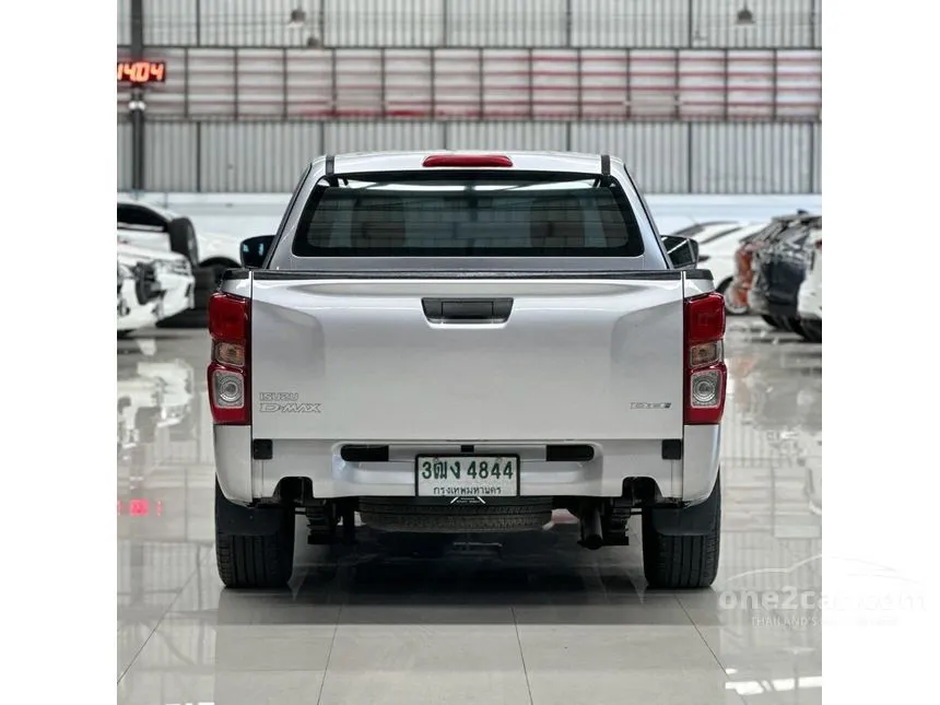 2020 Isuzu D-MAX S Space Cab Pickup