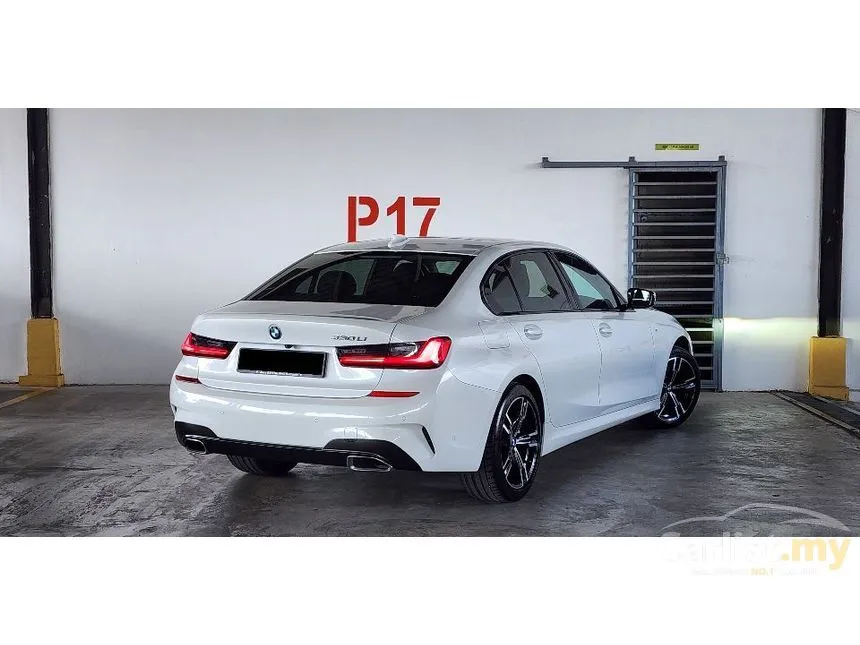 2022 BMW 330Li M Sport Sedan